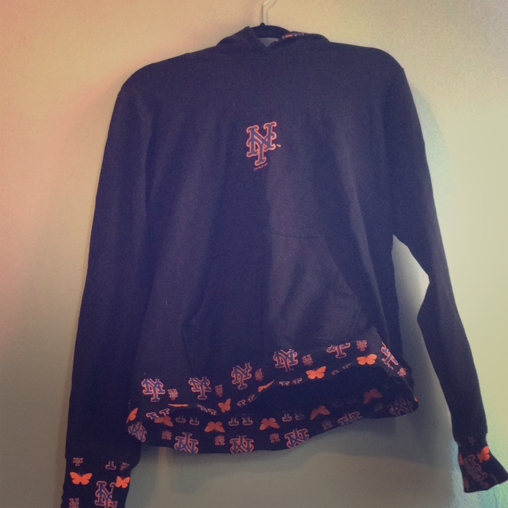 Mets butterfly sweatshirt